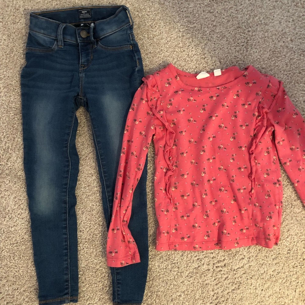 GAP kids girls skinny jeans and ruffle tee